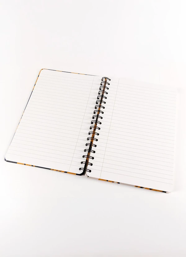 Farm Etc - Caderno Universitário Bossa Banana Preto 5