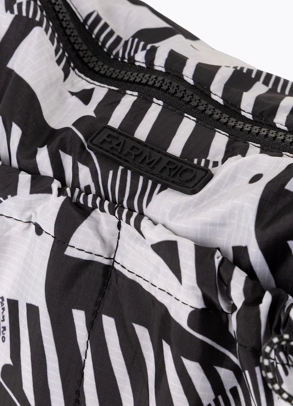 Farm Etc - Bolsa Banana Bico de Tucano Preto 6