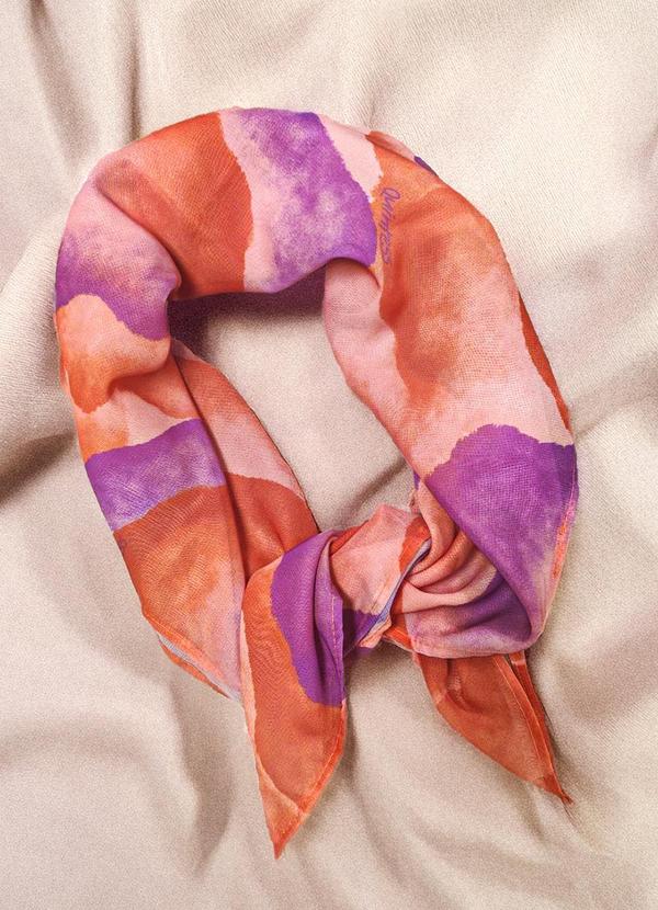 Quintess - Lenço Estampa Laranja Mística em Poliéster 9