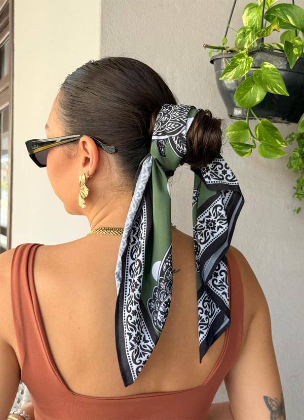 Choyee - Lenço Poá Chic Verde 3