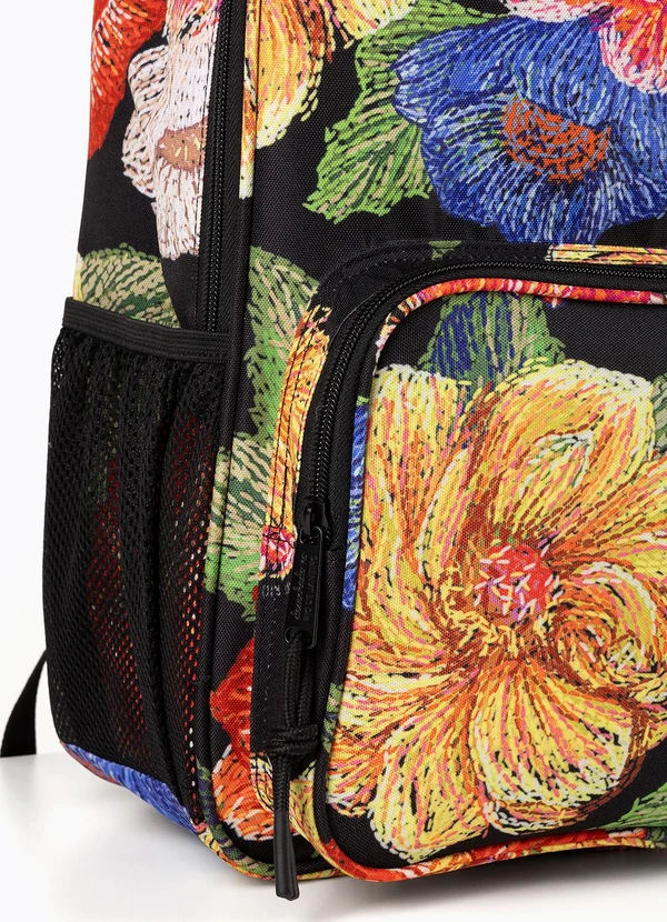 Farm Etc - Mochila Me Leva Floral Paraíso Bordado Preto 3