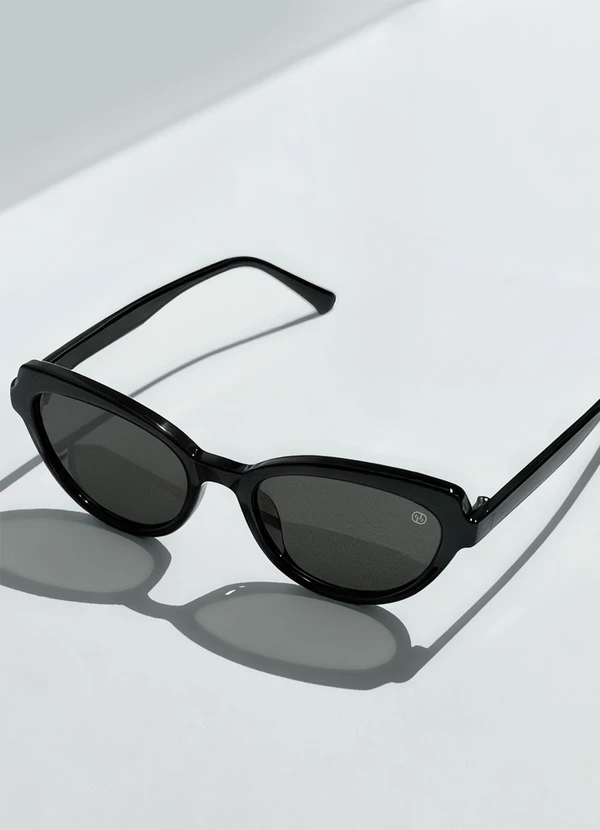 Principessa - Óculos de Sol Degradê Preto Viena 6