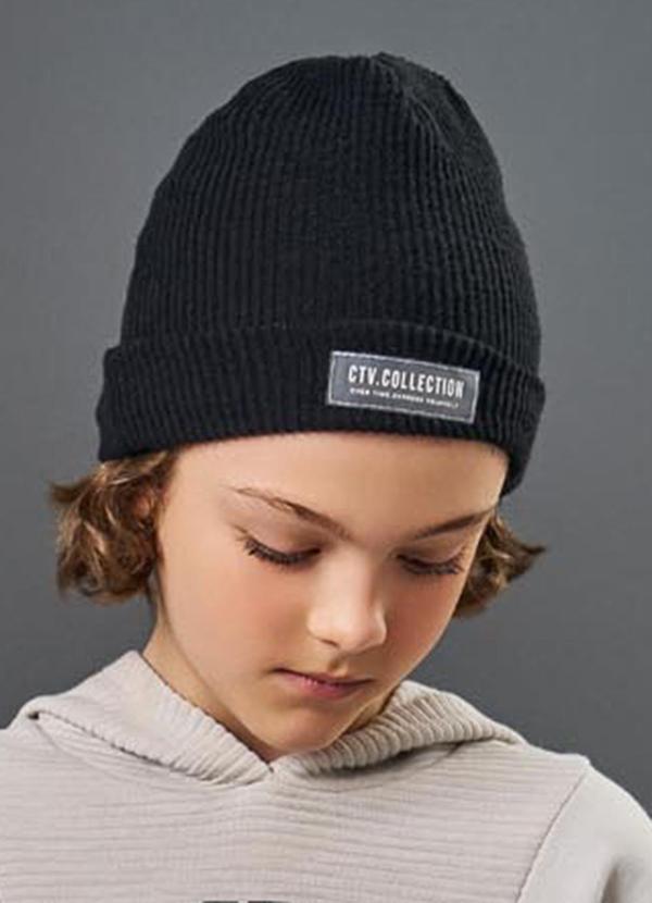 Catavento - Gorro em Tricot Preto