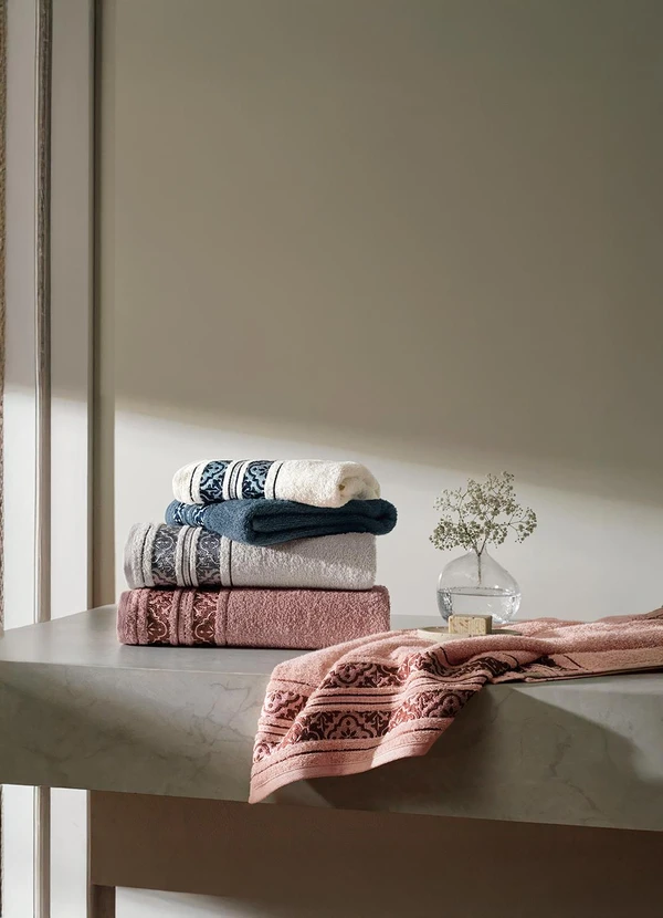 Karsten - Toalha de Banho Braga Cinza Escuro 3