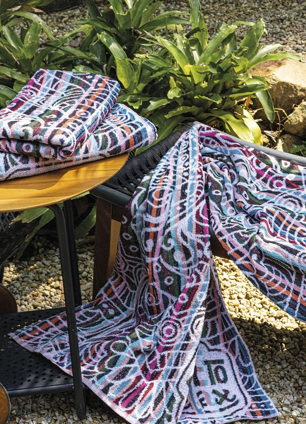 Lar e Lazer - Toalha de Praia Listrada Sortida