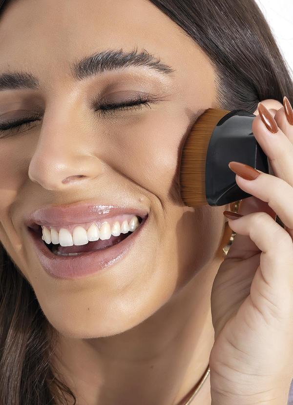 Lar e Lazer - Pincel Maquiagem Kabuki 4