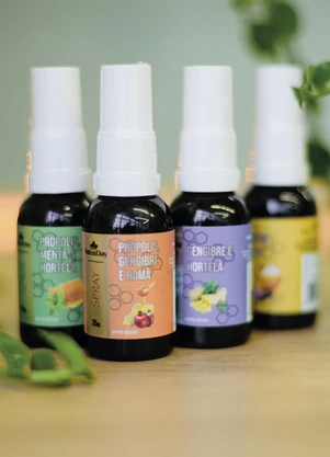Lar e Lazer - Aromatizante Bucal Própolis Menta e Hortelã 35ml - LAR E LAZER