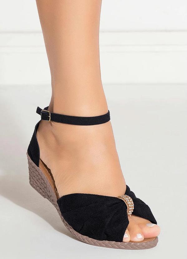 Outlet - Sandália Anabela Preta com Detalhe de Strass 4