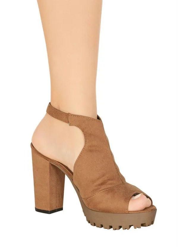 Perfecta - Ankle Boot Caramelo em Camurça 4