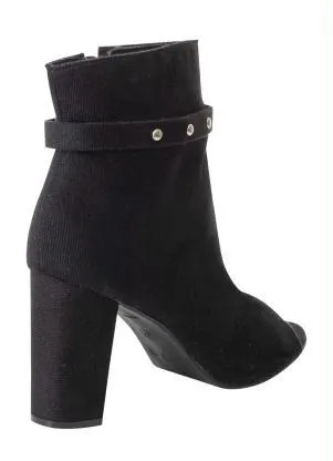 Perfecta - Ankle Boot Preta em Camurça Sintética - PERFECTA