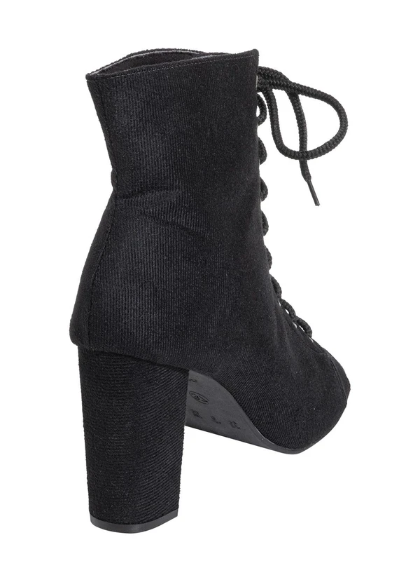 Perfecta - Ankle Boot Preto em Camurça 5