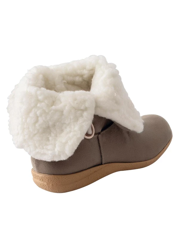 Perfecta - Bota Bege em Camurça 2