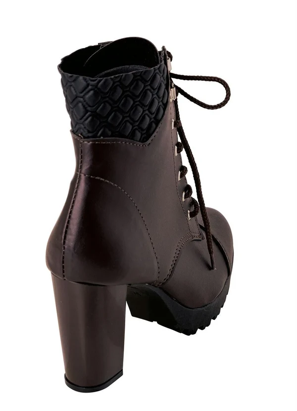 Perfecta - Bota Café em Sintético 2