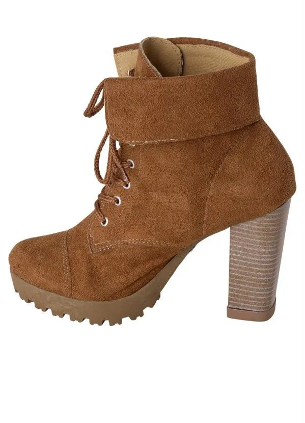 Perfecta - Bota Caramelo em Camurça 3