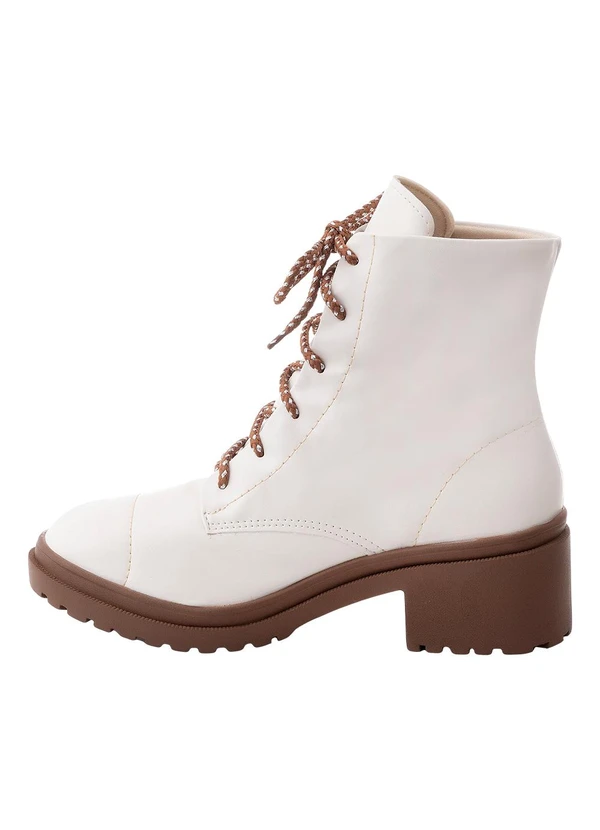 Perfecta - Bota Off White Cano Médio 3