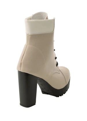 Perfecta - Bota Off White em Sintético - PERFECTA