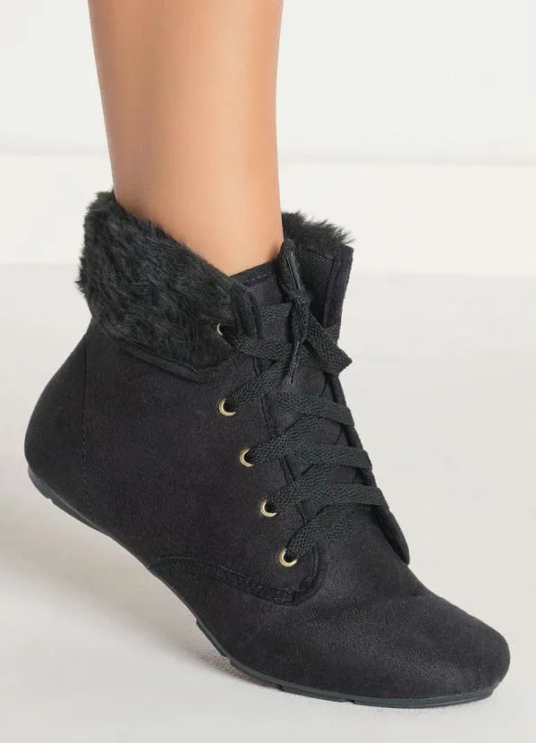 Perfecta - Bota Preta com Pelos no Cano 4