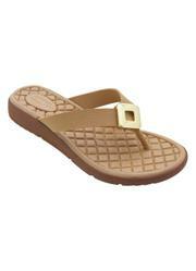 Chinelo Havana com Adereo Dourado