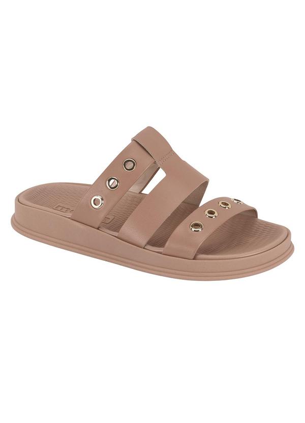 Chinelo Moleca (Nude)