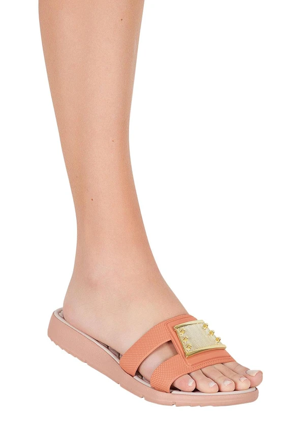 Perfecta - Chinelo Salmão com Adereço Dourado 4