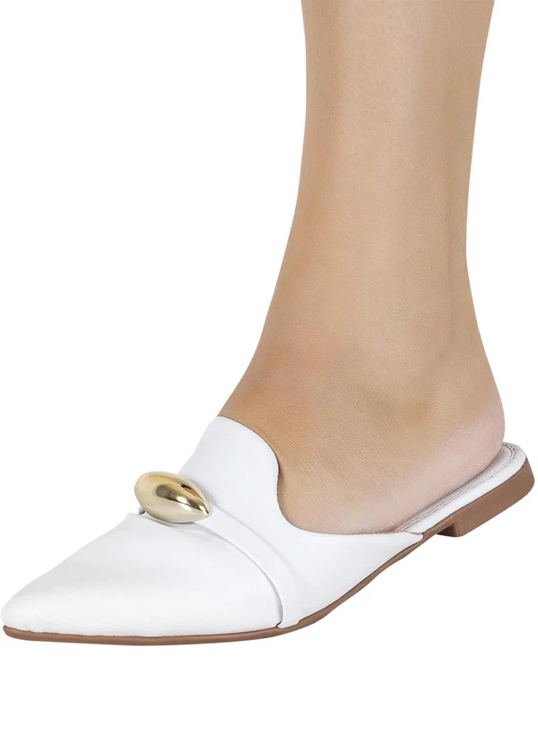 Perfecta - Mule Branco com Adereço Dourado 5