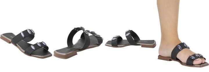 Rasteira Preta com Adereo Metalizado