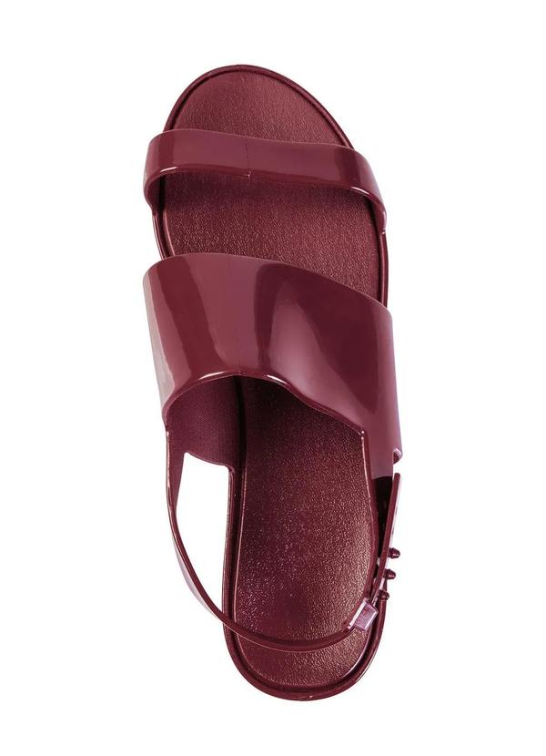 Perfecta - Rasteirinha Bordô com Fivela 4