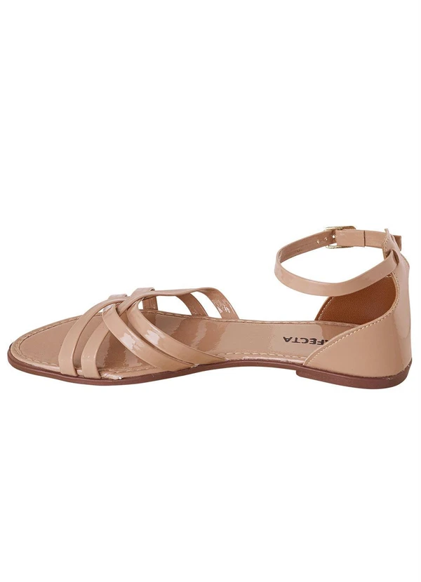 Perfecta - Rasteirinha Nude em Verniz 4