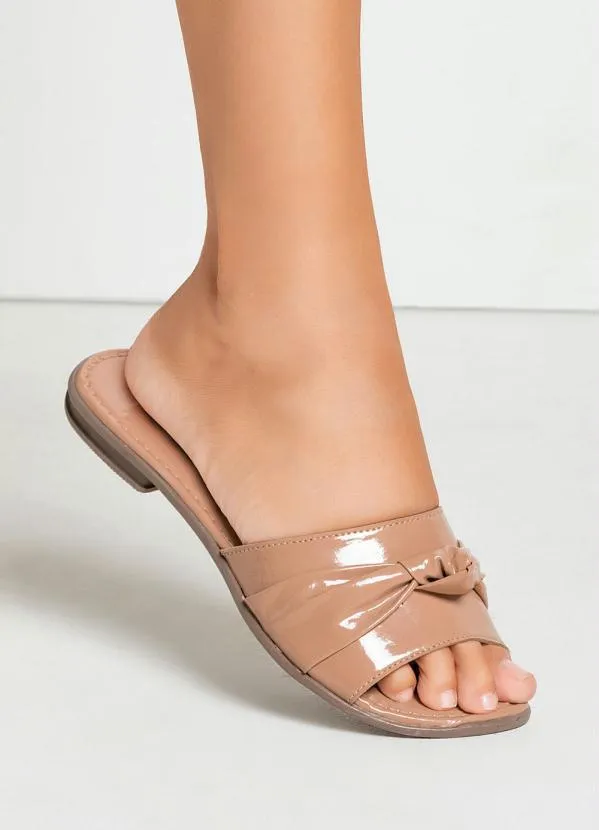 Perfecta - Rasteirinha Nude Verniz com Laço Decorativo 4