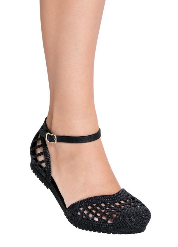 Outlet - Rasteirinha Preta com Fivela 4