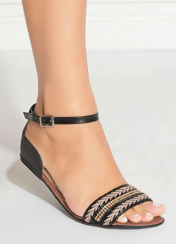 Outlet - Sandália Rasteira Preta com Detalhe de Strass 5