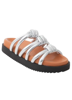 Farm - Sandália Salto Rasteiro Prata - FARM