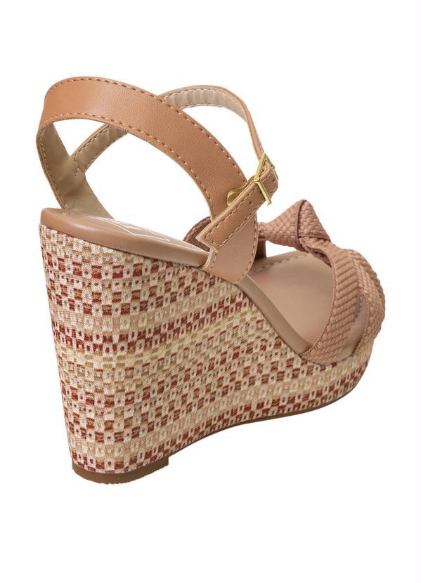 Moleca - Sandália Moleca Nude Modelo Anabela 2