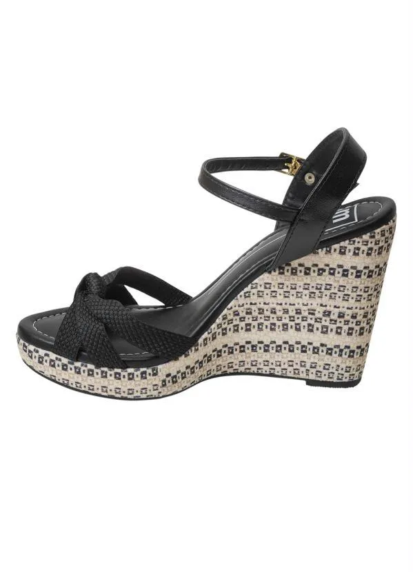 Moleca - Sandália Moleca Preto Modelo Anabela 3