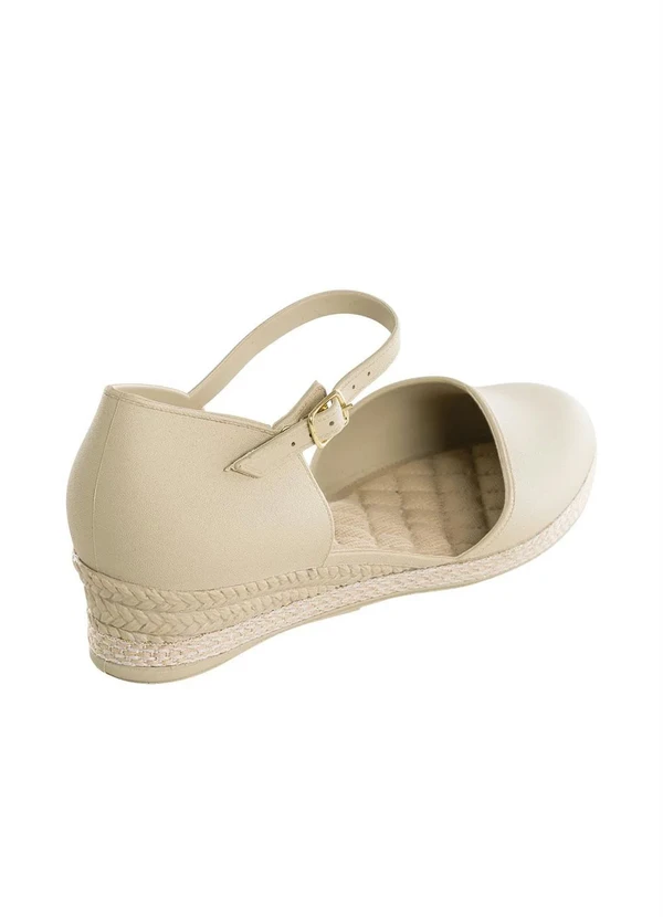 Perfecta - Sandália Anabela Bege Salto Baixo 2
