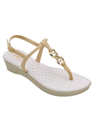 Sandlia (Areia) com Fechamento em Fivela