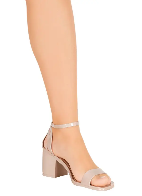 Perfecta - Sandália Areia em Full Plastic 6