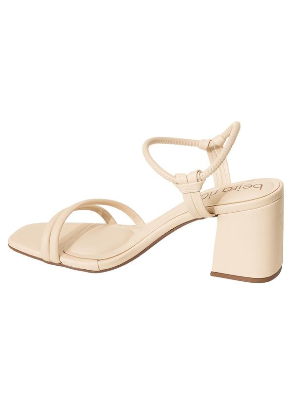 Beira Rio - Sandália Beira Rio Creme em Sintético 3