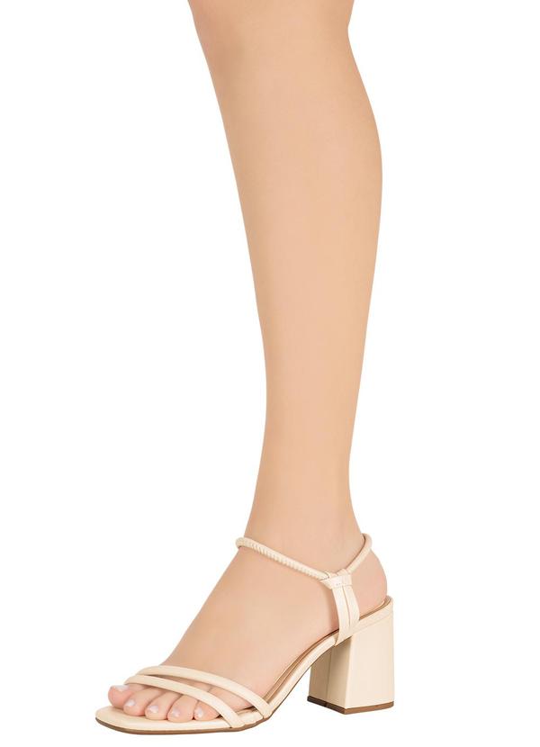 Beira Rio - Sandália Beira Rio Creme em Sintético 5