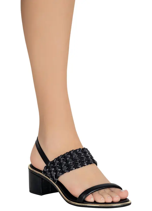 Beira Rio - Sandália Beira Rio Preta em Sintético 4