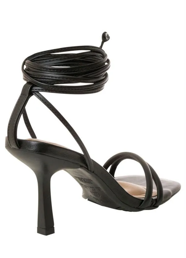 Beira Rio - Sandália Beira Rio Preto em Sintético 2