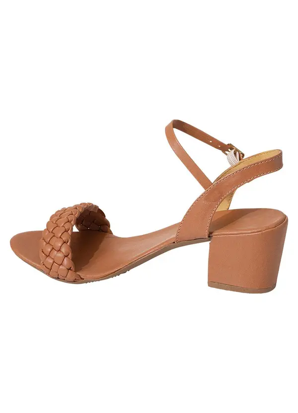 Perfecta - Sandália Caramelo com Tiras Trançadas 3