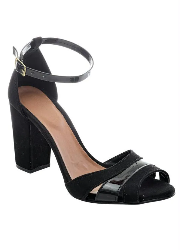 Sandália com Salto Quadrado Preta em Camurça Perfecta