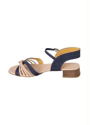 Perfecta - Sandália Jeans com Detalhes na Cor Bege - PERFECTA