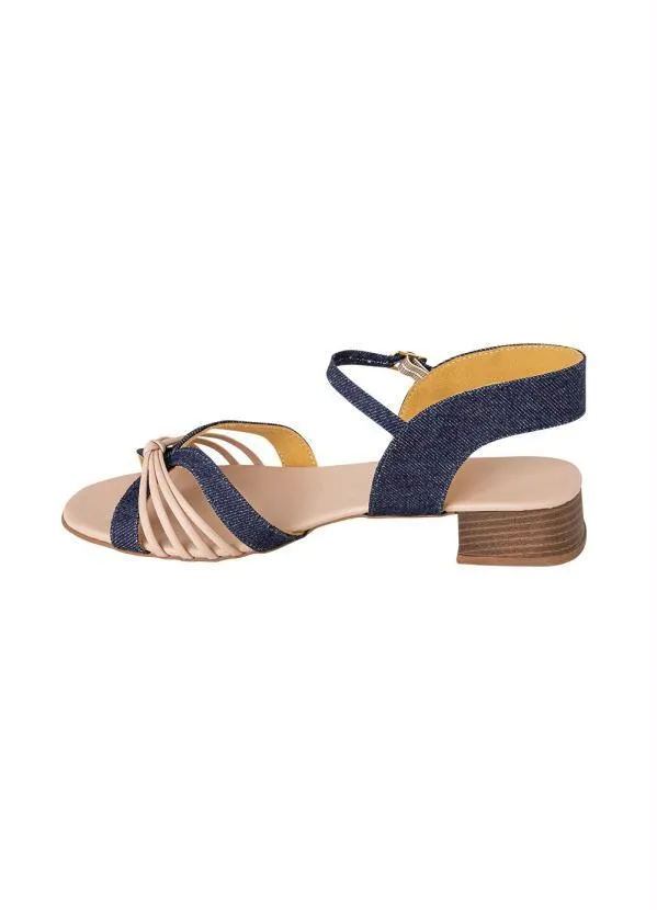 Perfecta - Sandália Jeans com Detalhes na Cor Bege 2