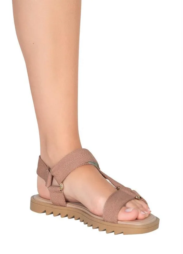 Moleca - Sandália Moleca Nude com Velcro 4