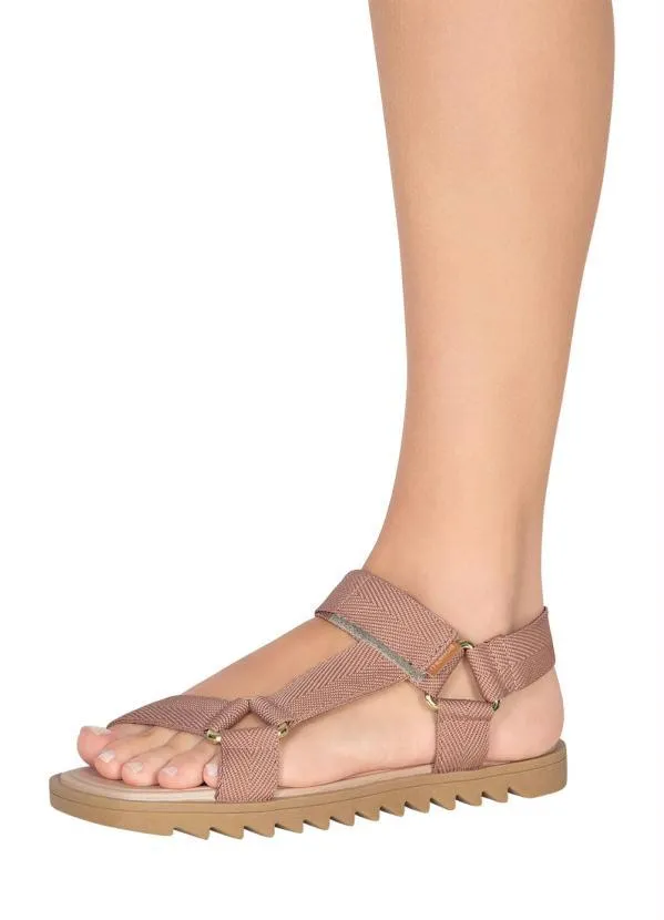 Moleca - Sandália Moleca Nude com Velcro 5