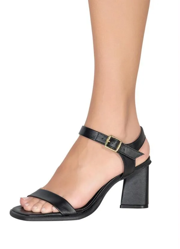 Moleca - Sandália Moleca Preto em Sintético 5