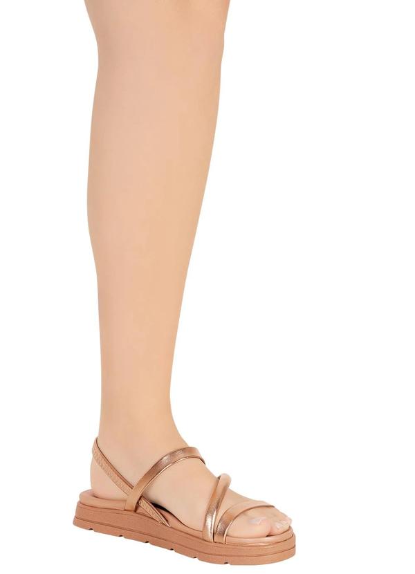 Moleca - Sandália Papete Moleca Ouro Rosado em Sintético 4