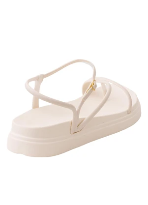 Perfecta - Sandália Papete Off White em Eva Super Leve - PERFECTA